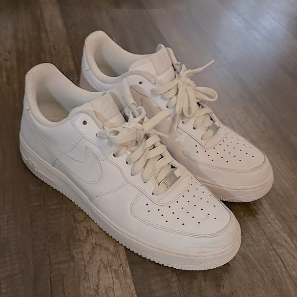 Nike Other - Nike AF1 White Low Classic Sneakers | 12M = 13.5W | Preowned Leather Air Forces